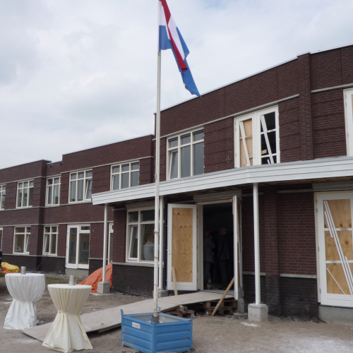 hoogste punt zorggebouwen Sterrenberg 300512.JPG
