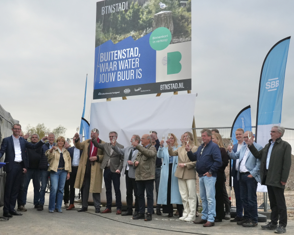 Buitenstad van start